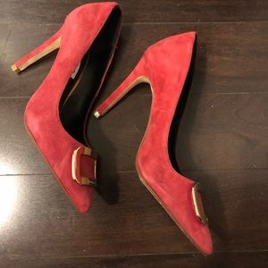 Shoes leather red pumps.